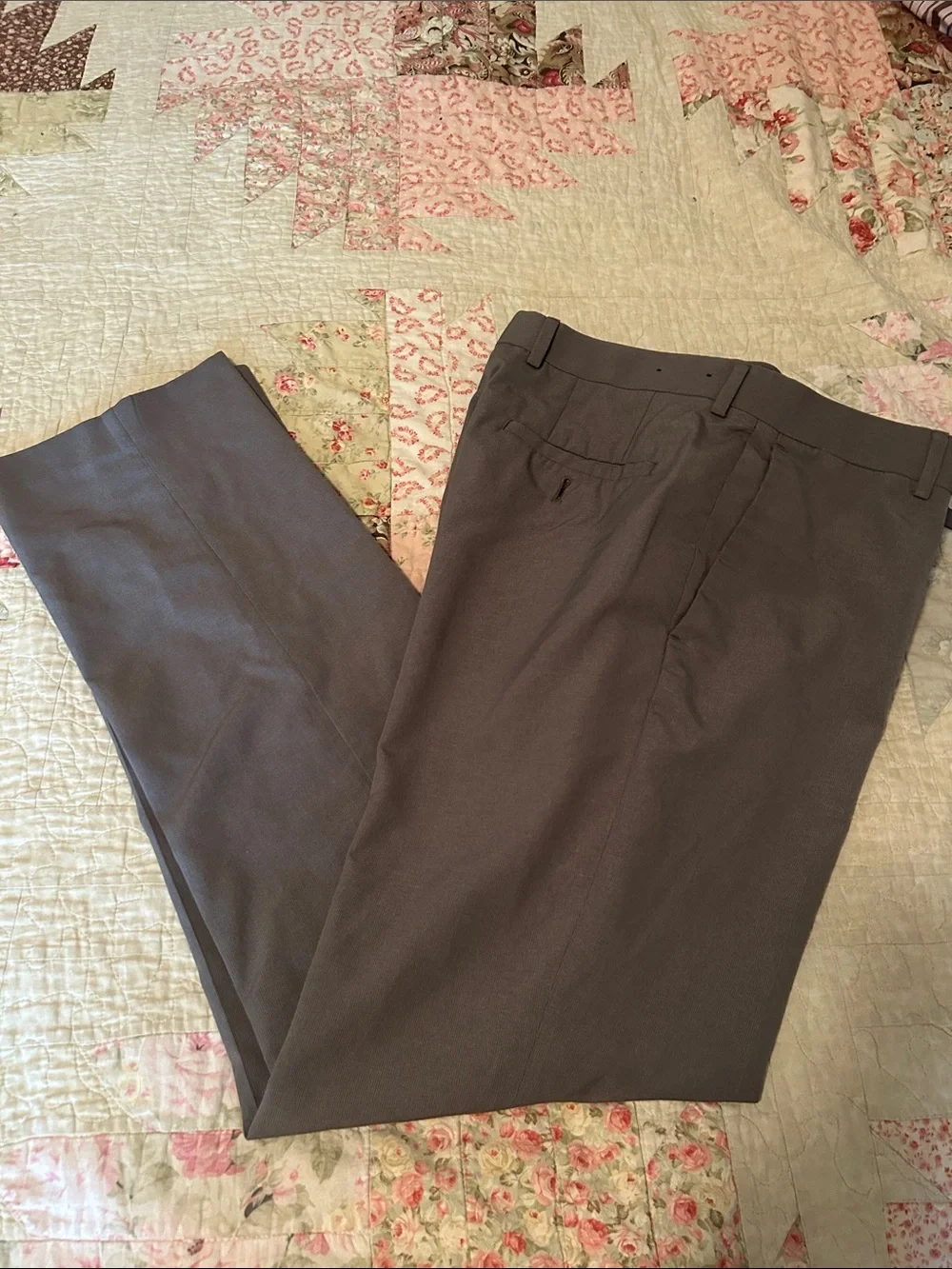 Claiborne Men's Dress Pants in Charcoal